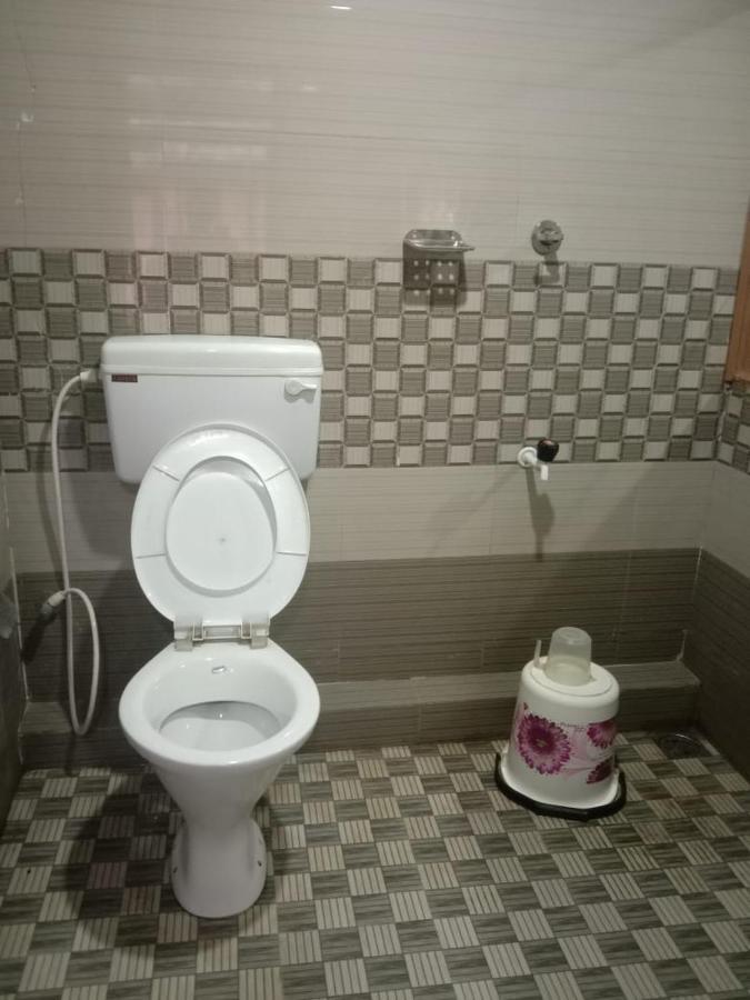 Riya Home Stay Munnar Anaviratty エクステリア 写真