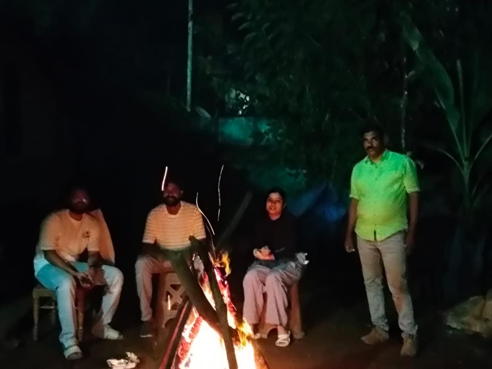 Riya Home Stay Munnar Anaviratty エクステリア 写真