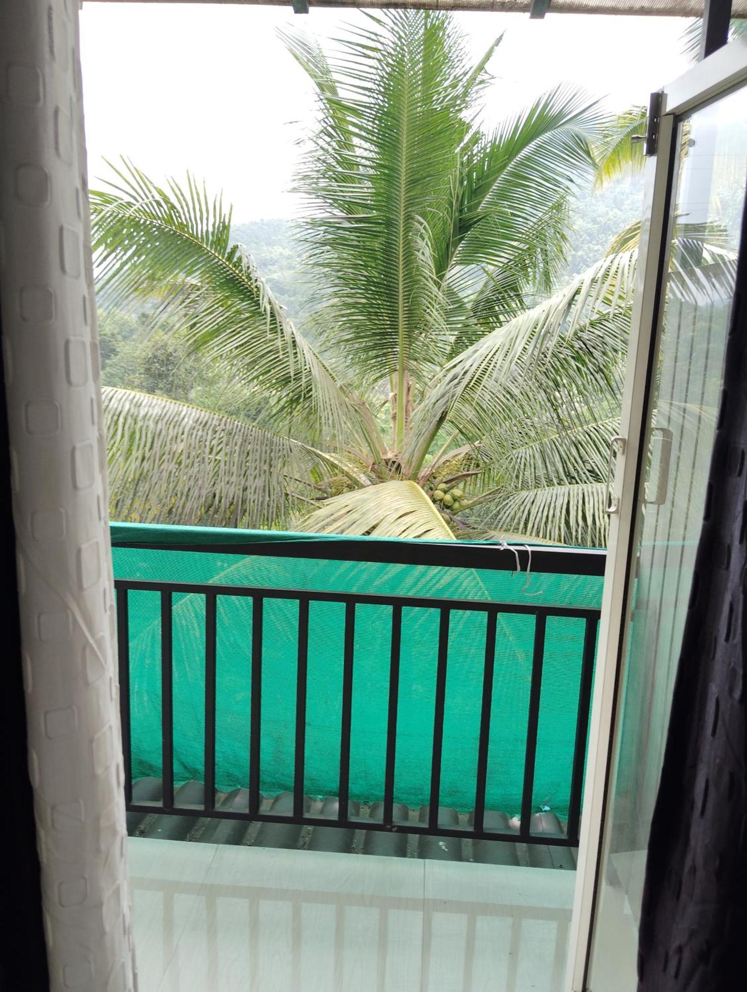 Riya Home Stay Munnar Anaviratty エクステリア 写真